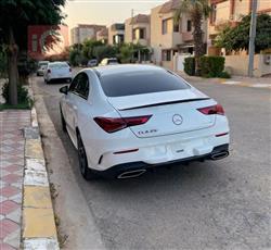 مێرسێدس بێنز CLA